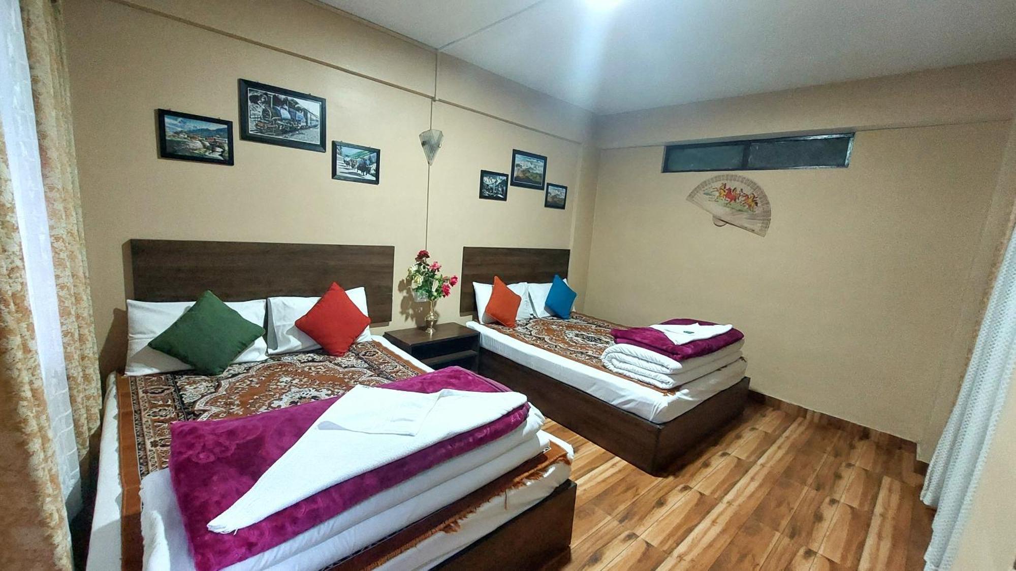 Indivar Homestay Darjeeling  Exterior photo